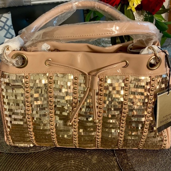 NICOLE LEE SEQUIN & PATENT LEATHER HANDBAG NWT - Picture 15 of 16